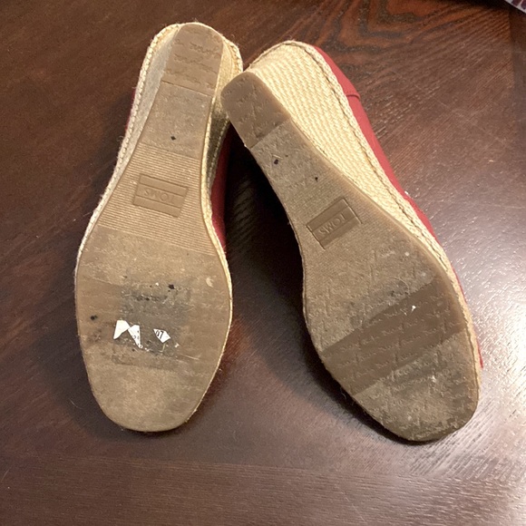 Tom’s wedges size W10 wore once. - Picture 4 of 6
